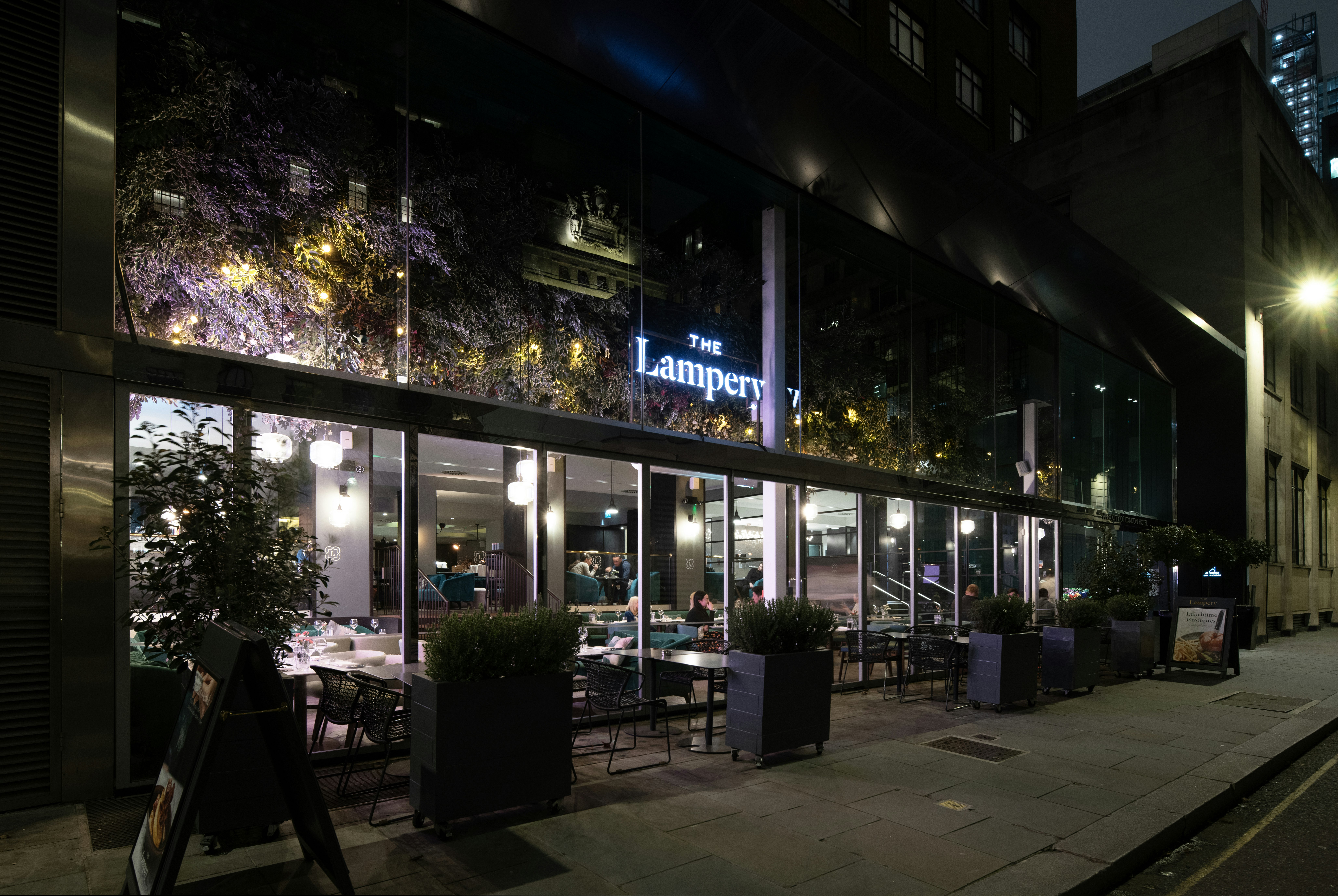 APEX CITY OF LONDON 54/55