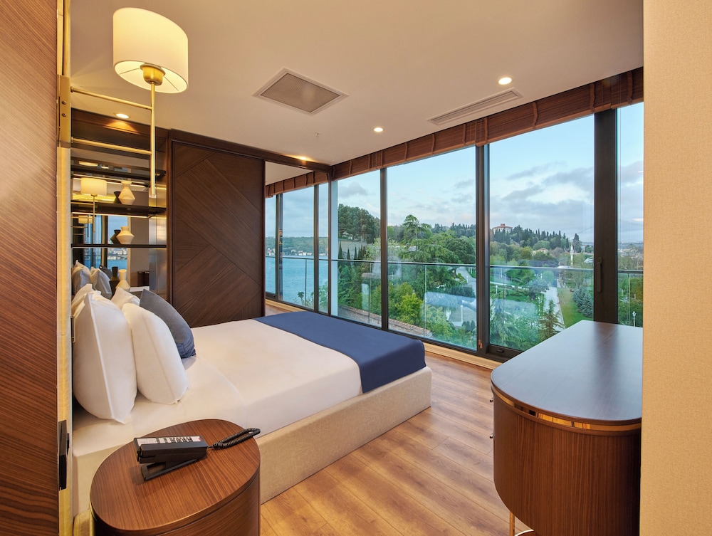 Bosphorus, Suite, King Bed