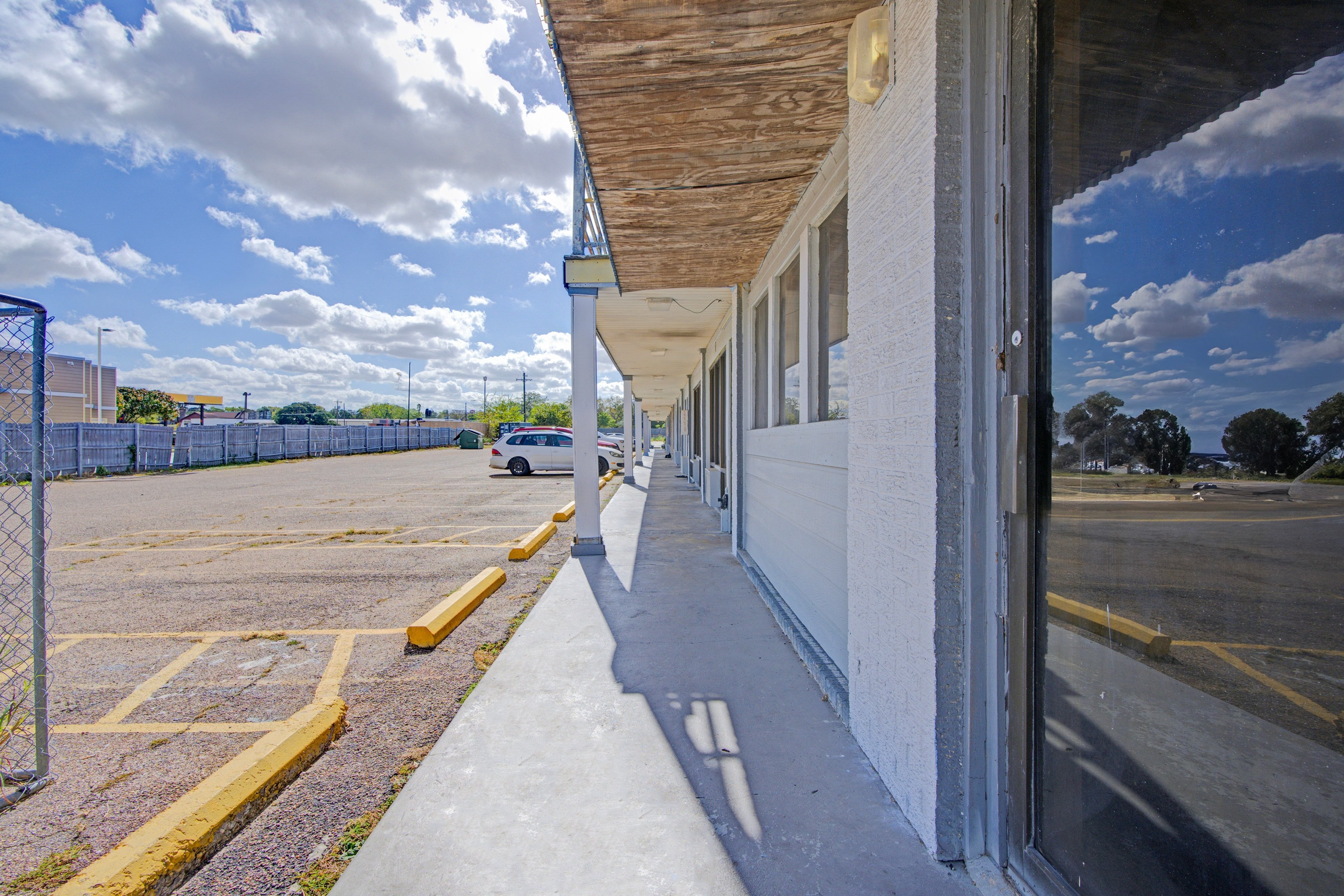Sunset Inn Flatonia I 10 By Hotel O 51/59