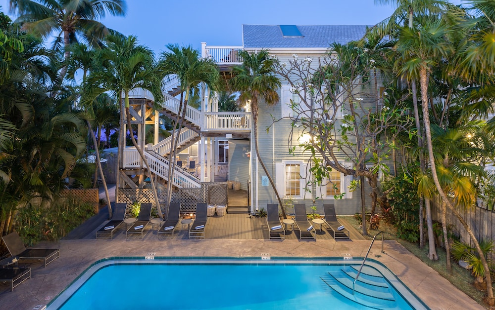 The Southernmost Inn - Adult Only 54/60