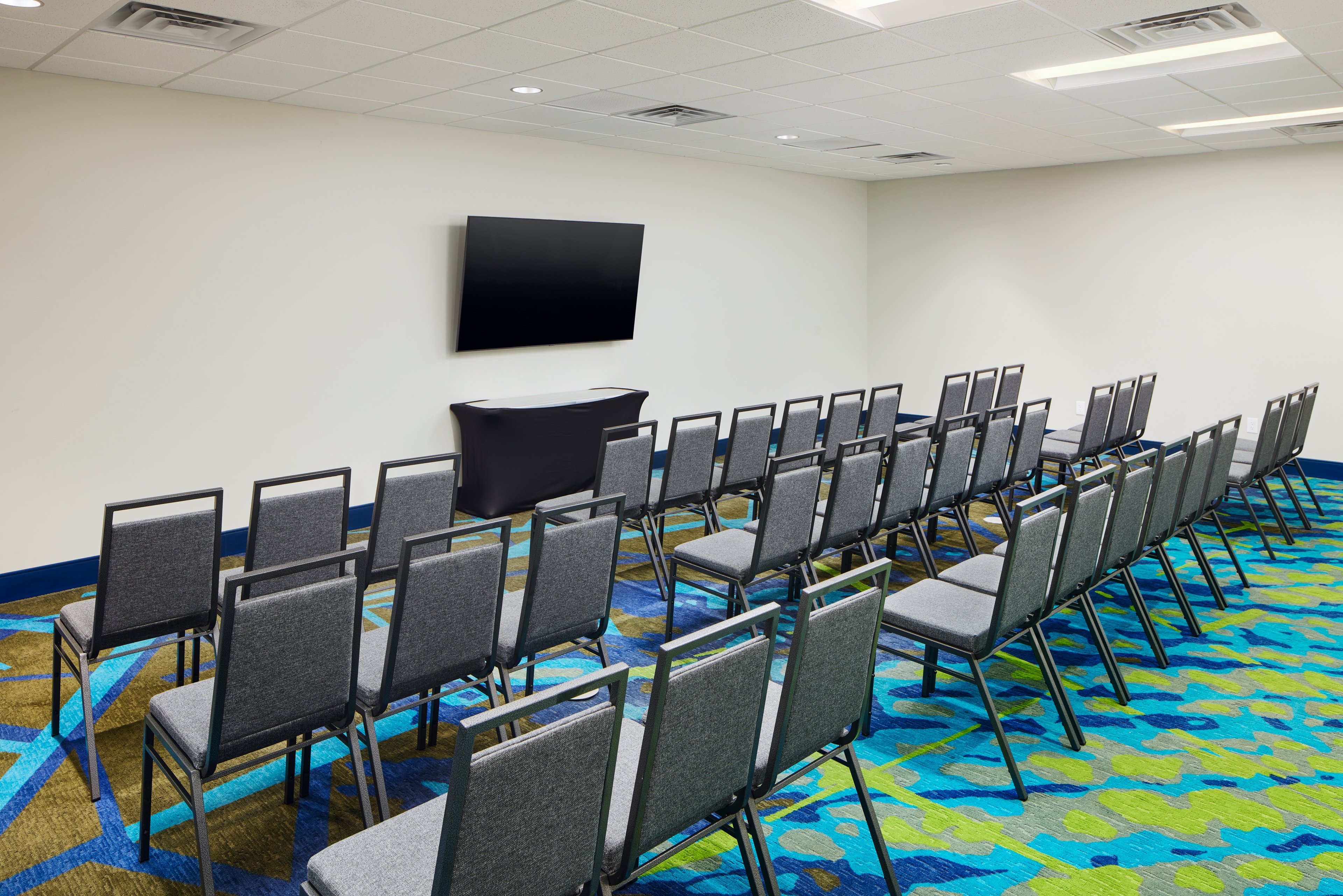 Candlewood Suites Lebanon 46/52