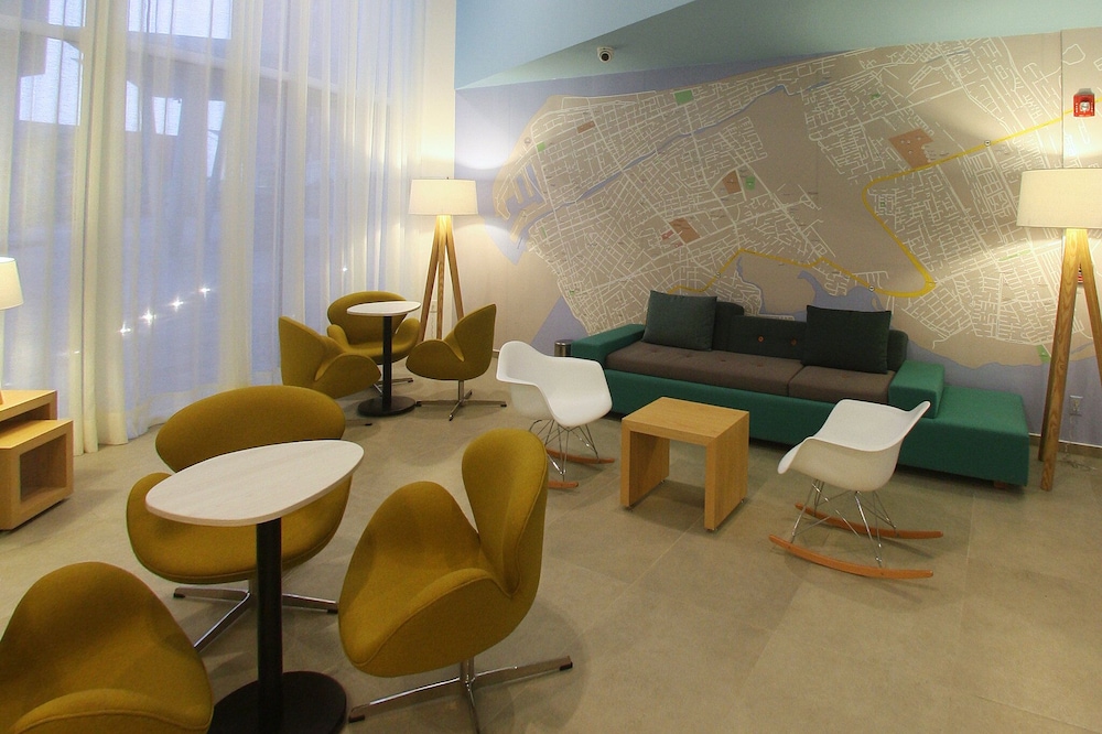 Fiesta Inn and Loft Ciudad del Carmen 33/50