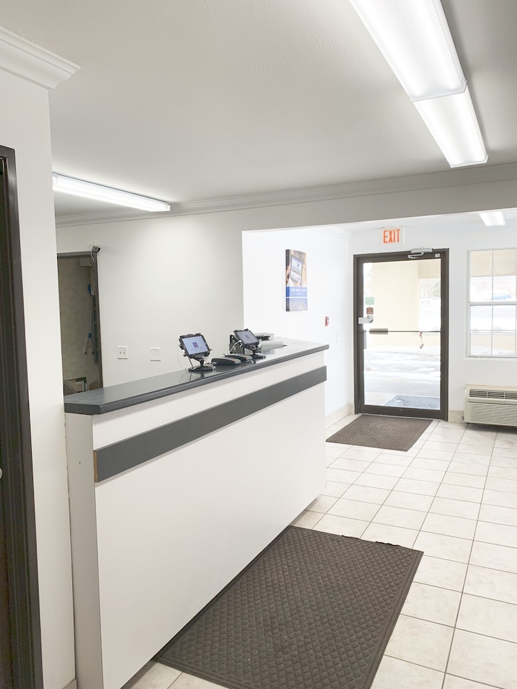 Motel6 McGraw, NY - Cortland 6/60
