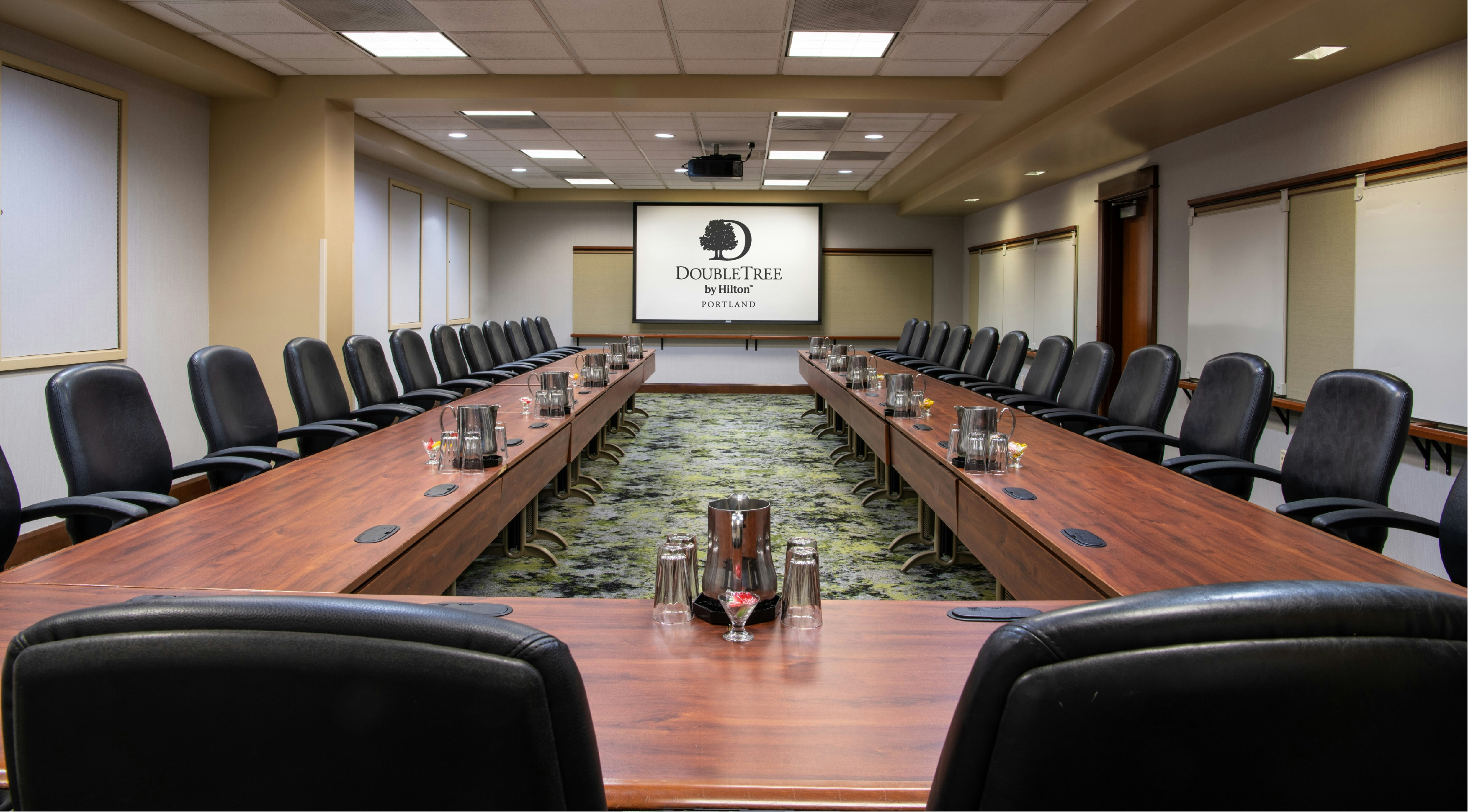 Doubletree By Hilton Hotel Portland 32/50