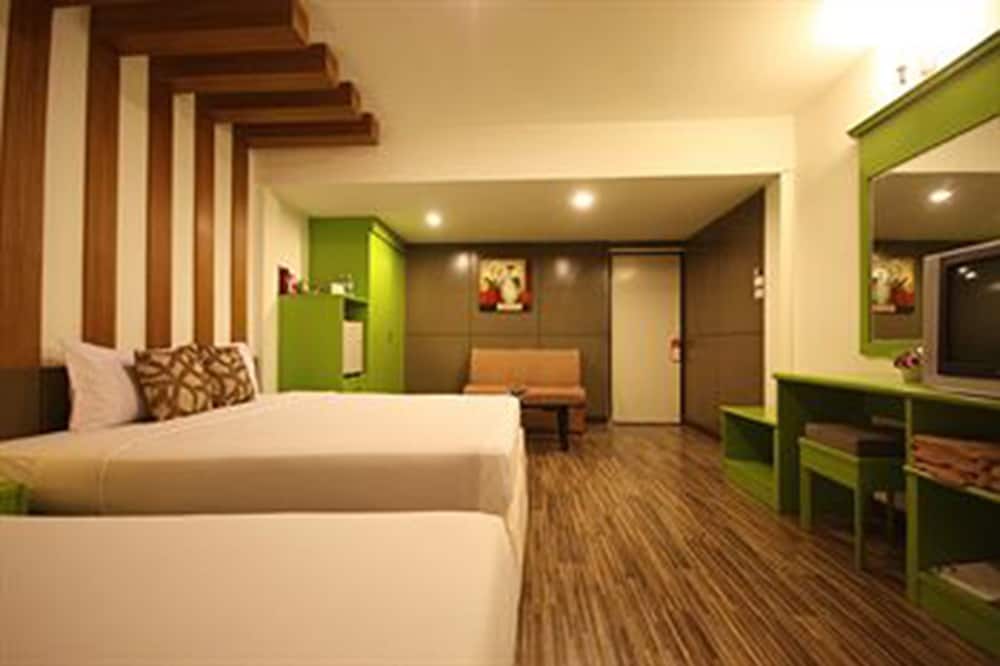 Wind Mill Resort 28/72