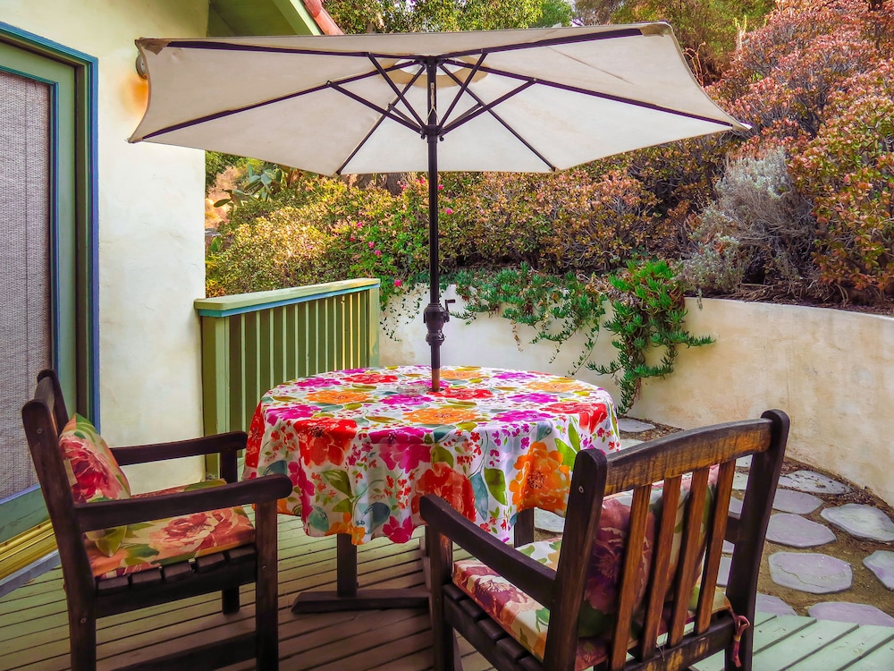 Topanga Canyon Inn Bed and Breakfast 30/49