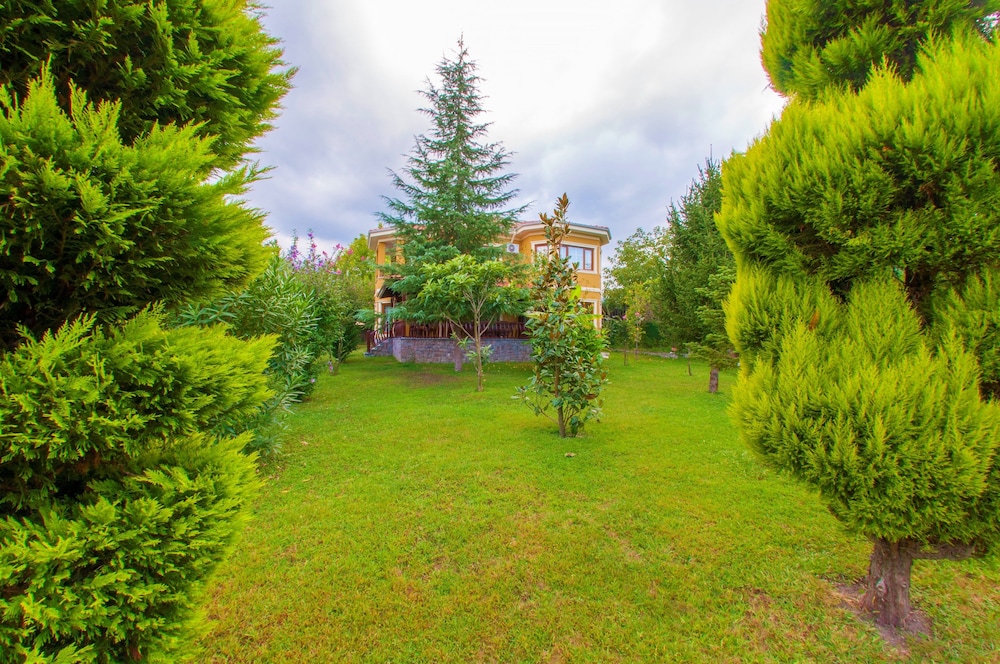 Villa Kirkpinar Sapanca 68/73