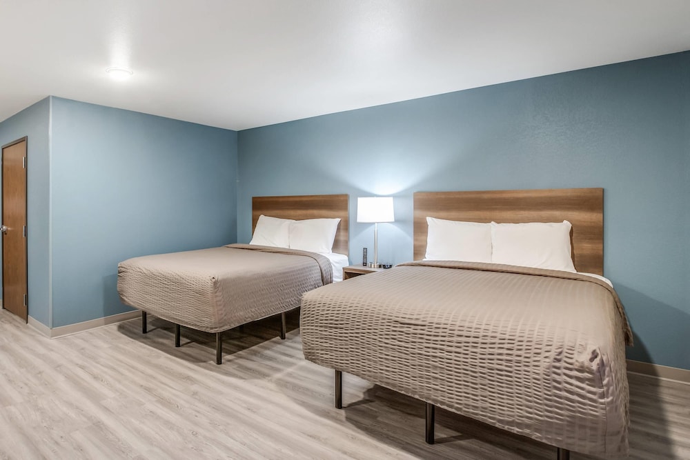 WoodSpring Suites Novi Farmington 9/47