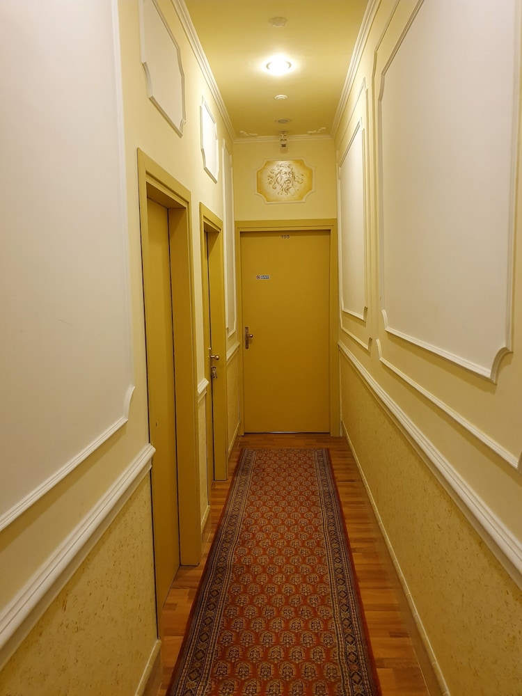 Casa Alla Fenice 22/44