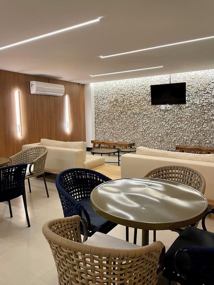 Royalty Rio Hotel 50/58