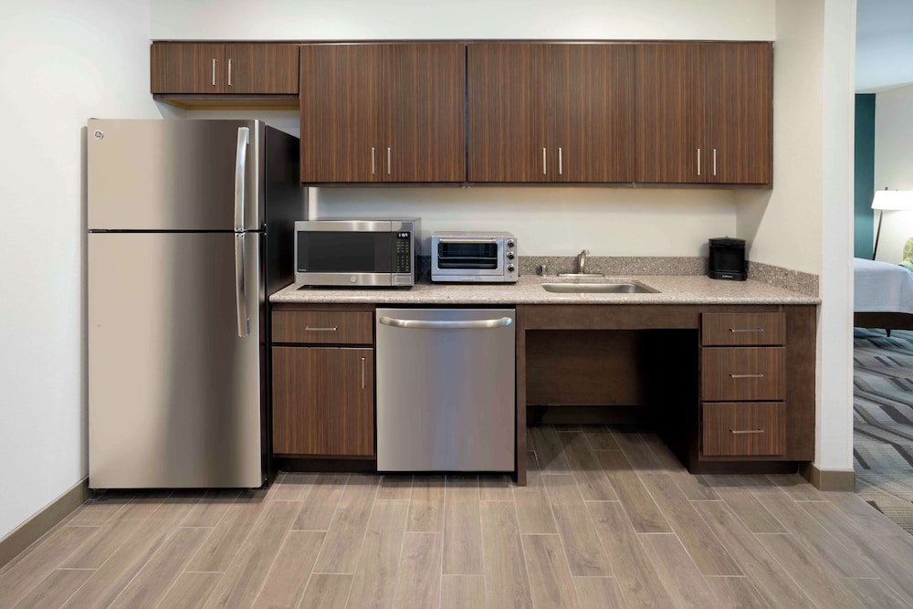 Homewood Suites by Hilton Edina Minneapolis 12/57