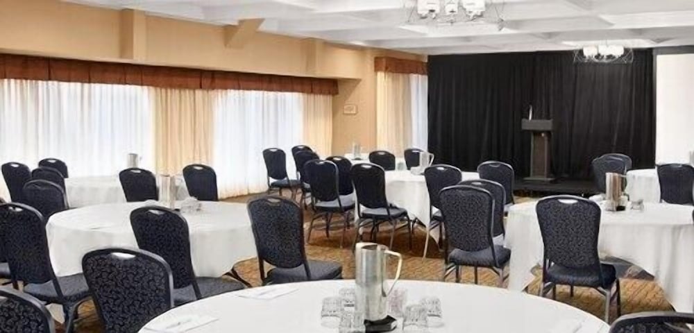 Quality Inn & Suites Fort Collins East 43/58