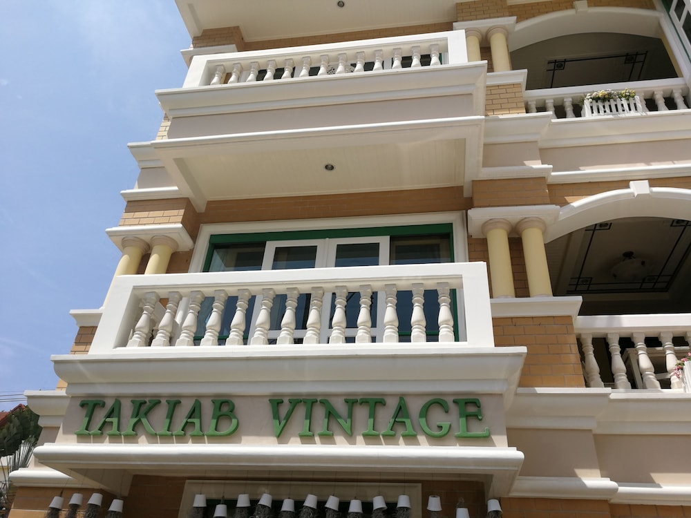 Takiab Vintage photo1
