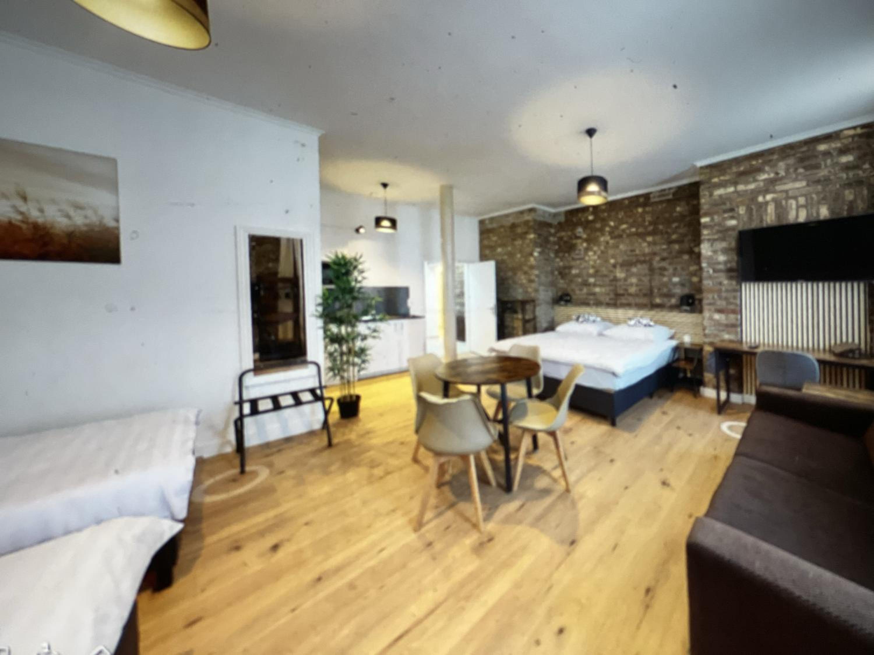 Soers Hotel 49/64