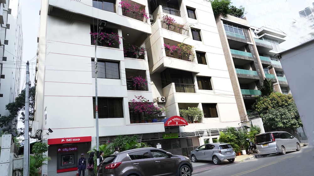 ASIA PACIFIC HOTEL 6/50