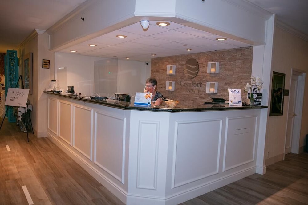 Comfort Inn Oceanside Deerfield Beach 11/46