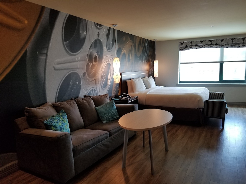 Hotel Indigo Pittsburgh East Liberty 26/37