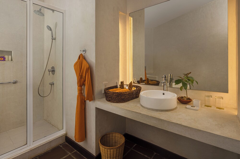 Heritance Ayurveda Mahagedara - Adults Only 44/48