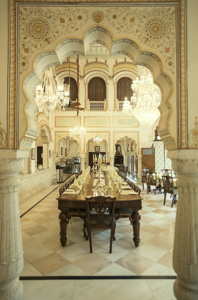 ALSISAR HAVELI 55/73