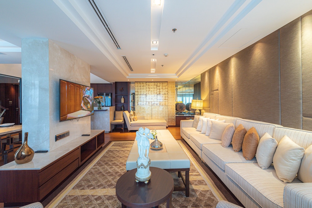 SUMMIT WINDMILL GOLF RESIDENCE 32/50