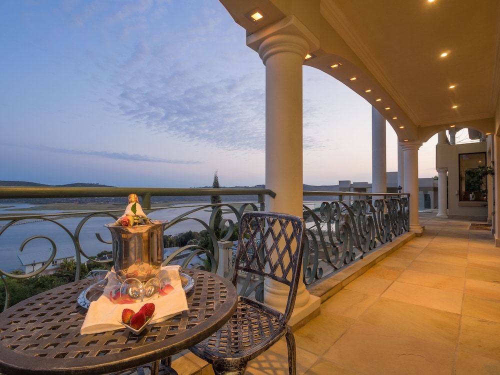Villa Paradisa Guest House 28/44