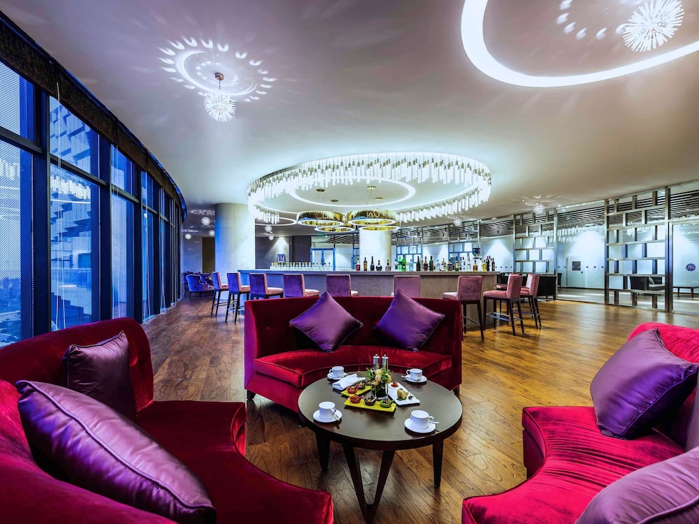 Grand Mercure Qingdao Qinglong 15/28