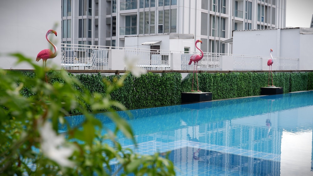 Residence 187 By Ariva 38/44
