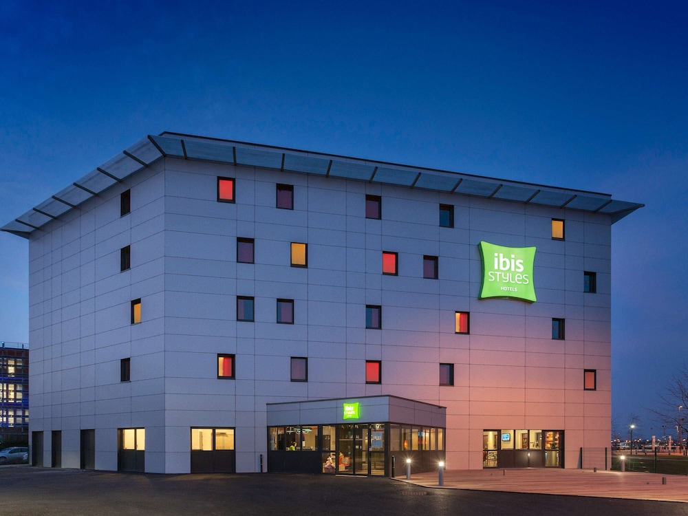 Ibis Styles Romans Valence Gare Tgv 1/71