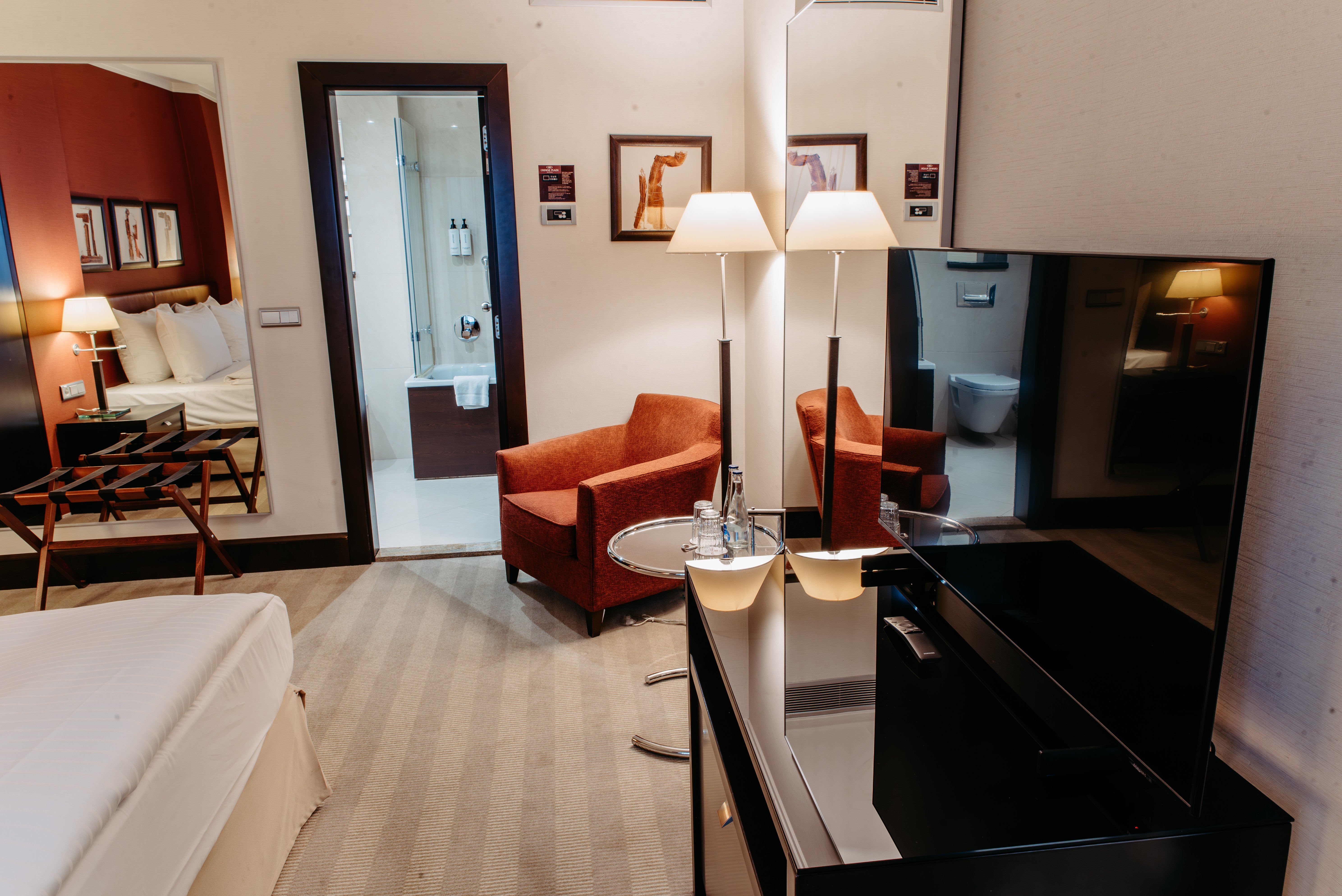 CROWNE PLAZA BRATISLAVA 51/74