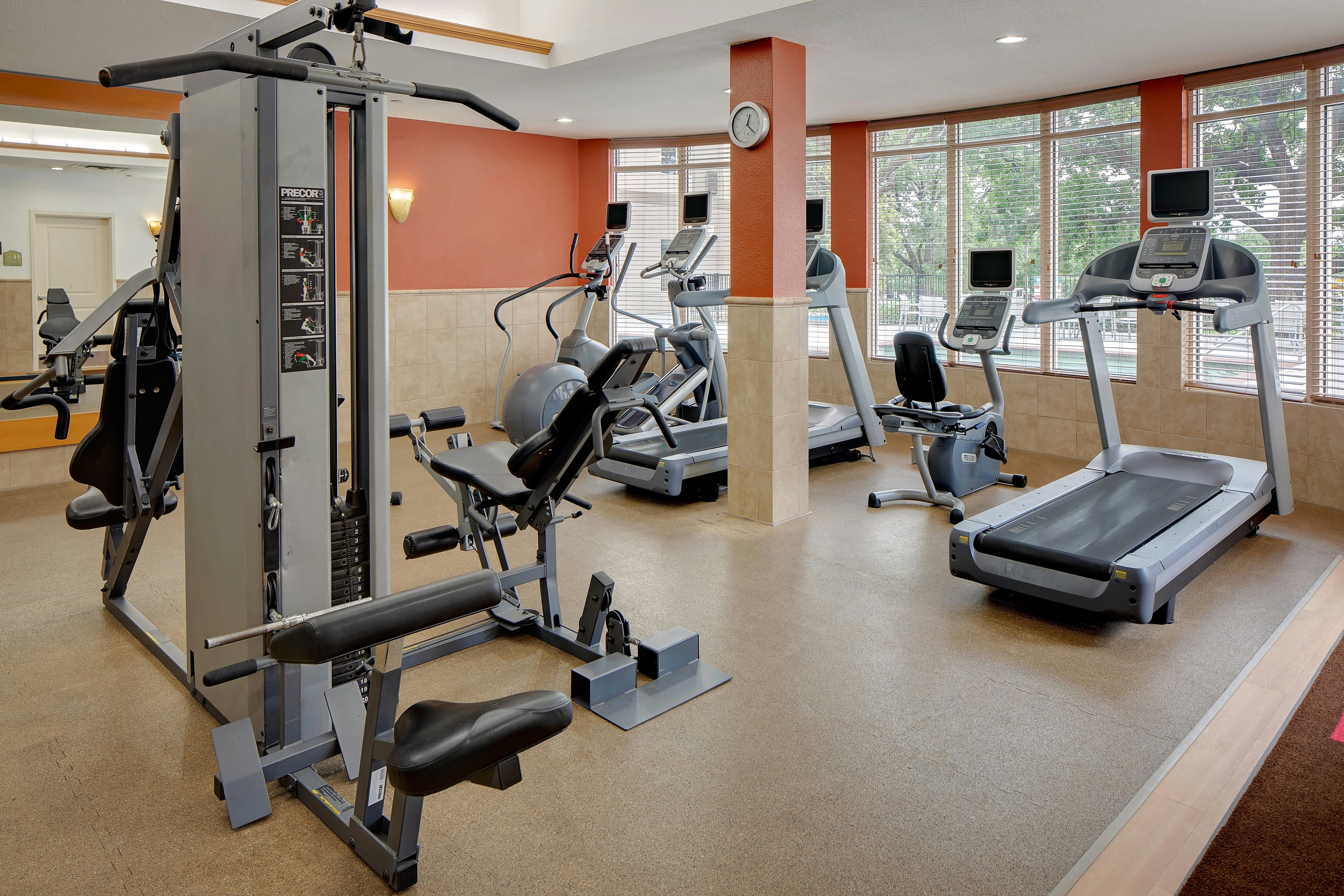 Hilton Garden Inn Dfw Airport South 28/74