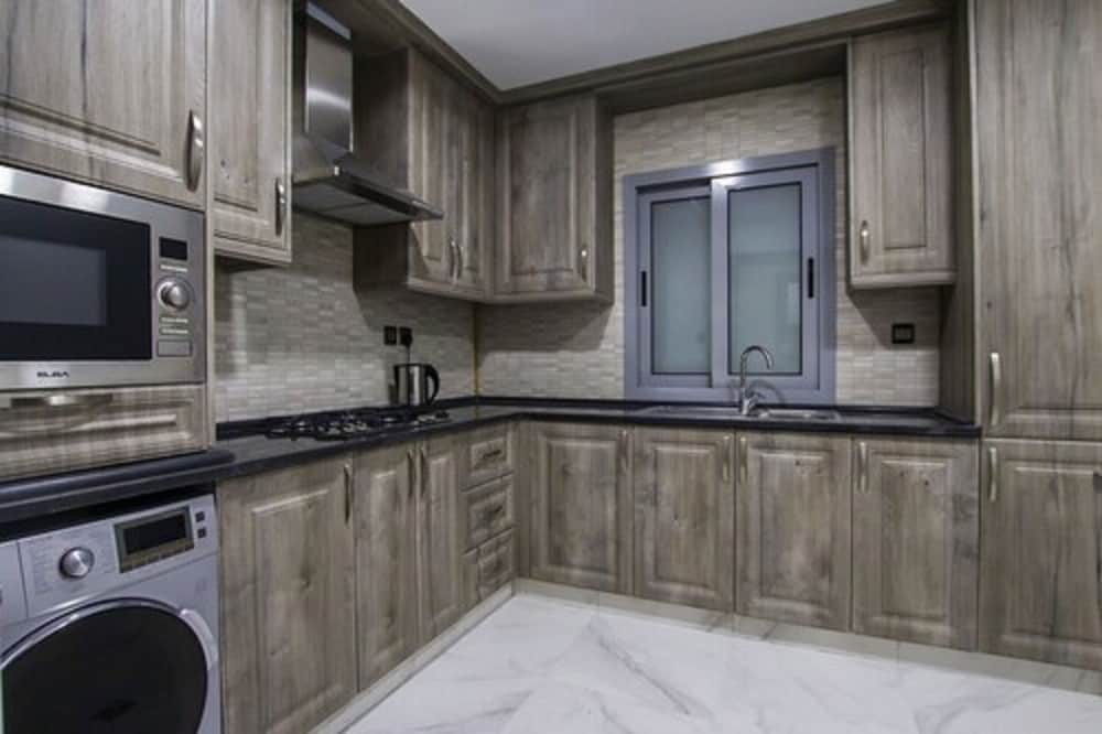 TIME Onyx Hotel Apartments 45/47