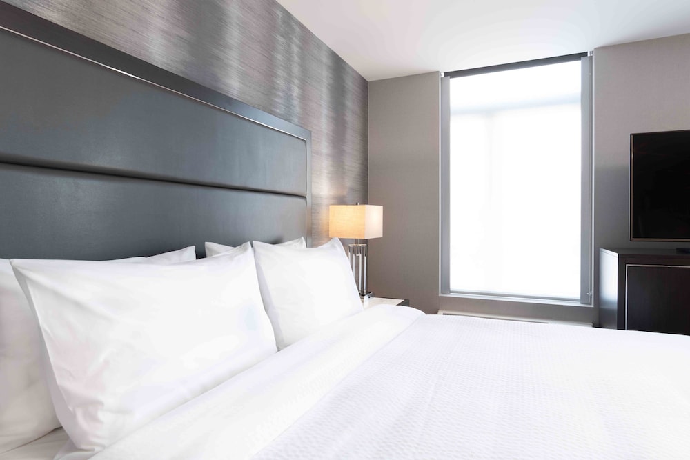 Residence Inn Boston Downtown South End 7/45
