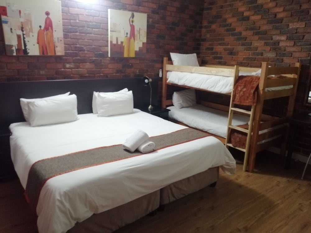 24 On Vrey Boutique Hotel 8/50