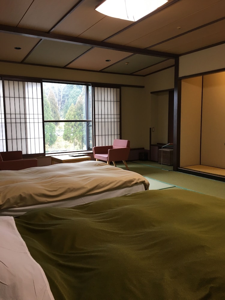 YUNOGO BISHUNKAKU 27/62