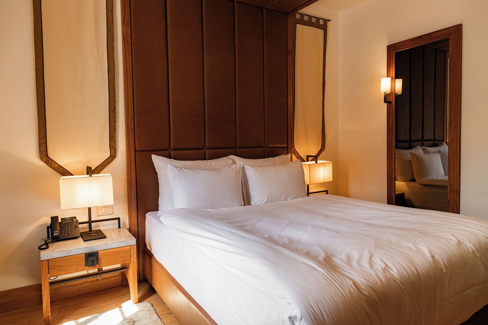 Family Suite, 2 King Beds, Park View