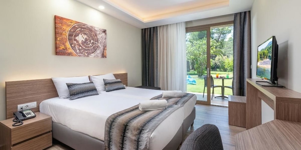 Poseidon Hotel Sea Resort 12/47