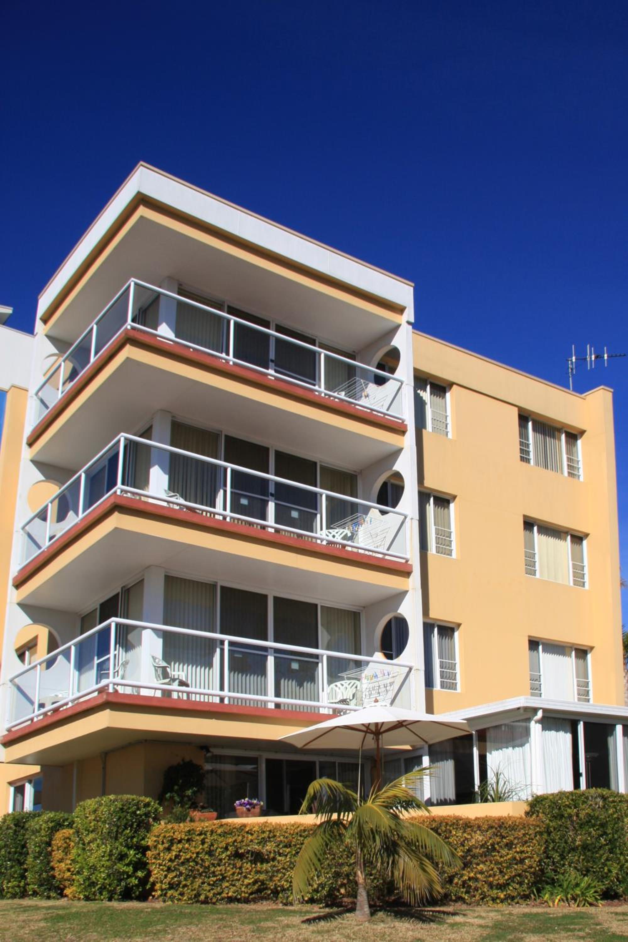 Waterview Apartments 3/35
