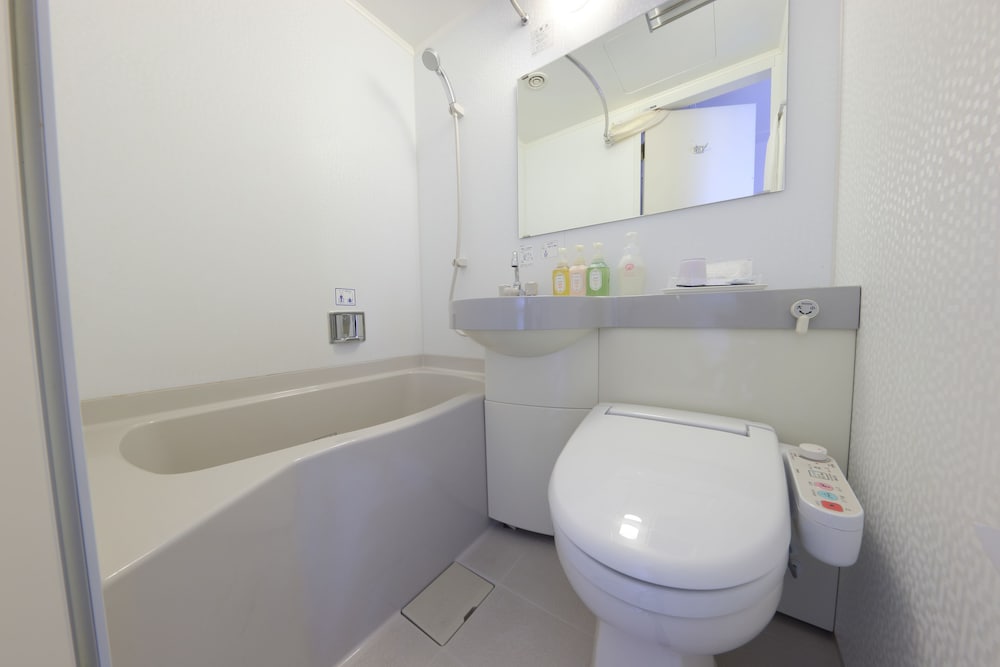 Keio Presso Inn Gotanda 59/60