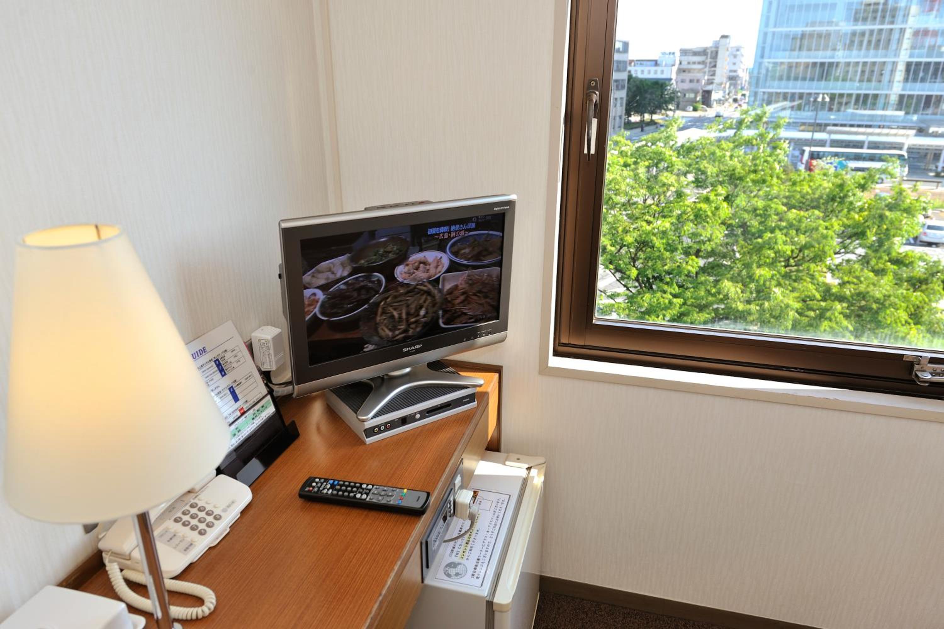 Hotel Keifuku Fukui Ekimae 26/28