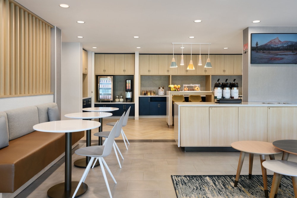 TownePlace Suites by Marriott Oxford AL 17/20