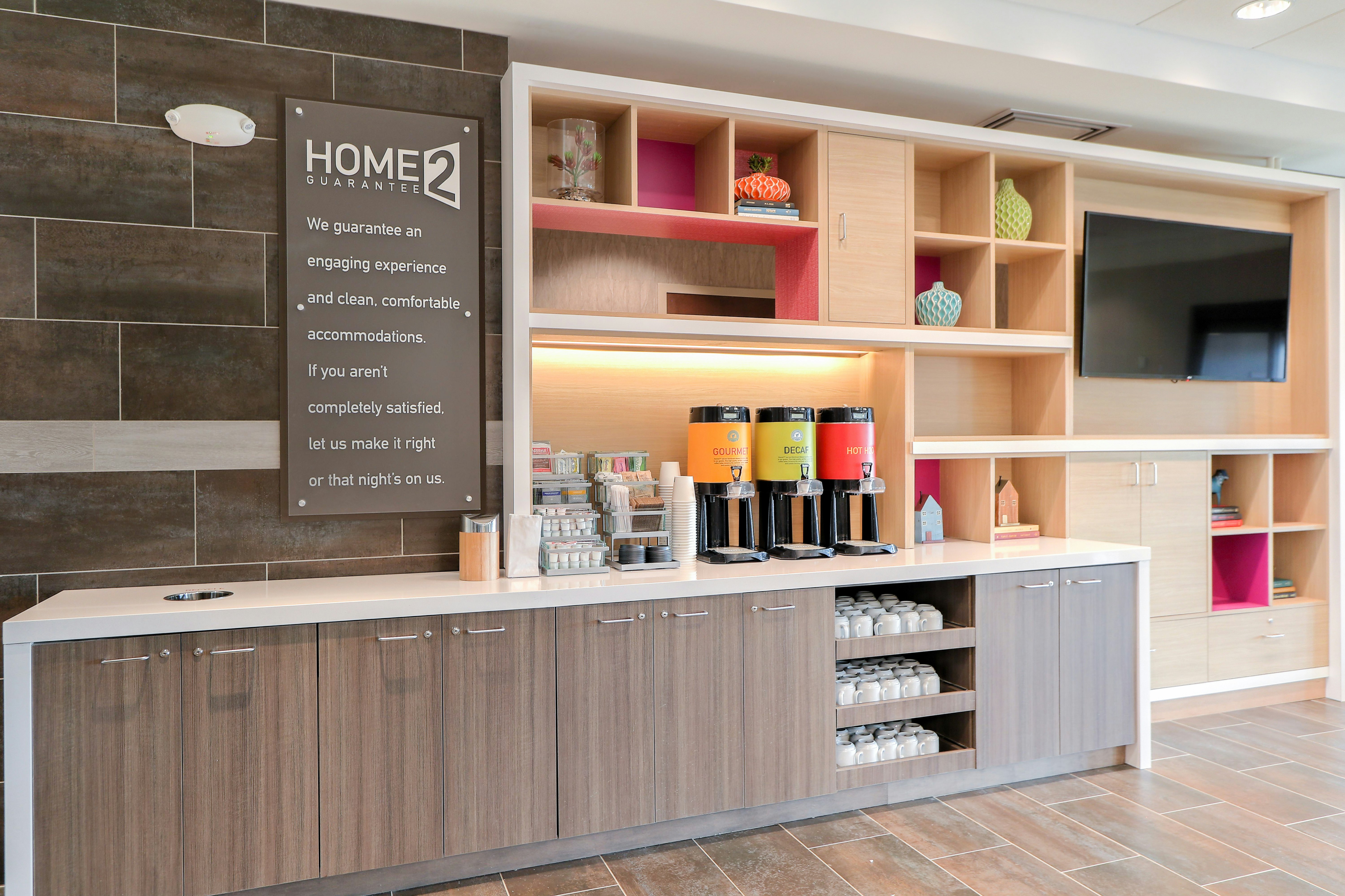 Home2 Suites by Hilton Alcoa Knoxville Airport 6/28
