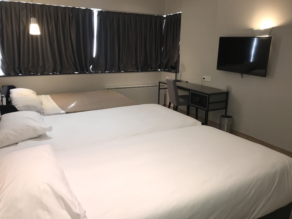 Ramada By Wyndham Madrid Tres Cantos 15/40