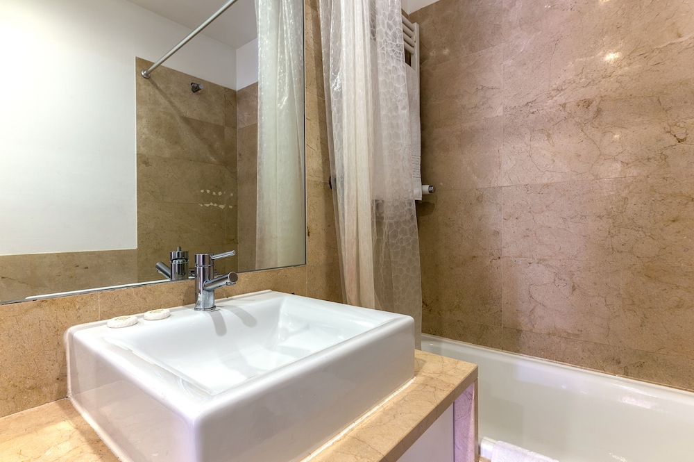 LISBON SERVICED APARTMENTS - BAIRRO ALTO 52/55
