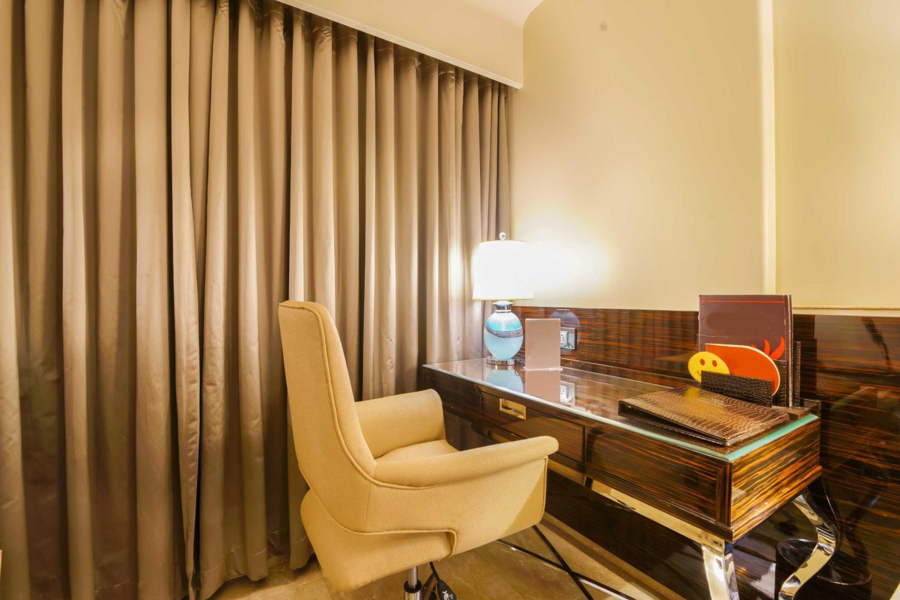 Hotel Sai Palace Grand Malad 25/41