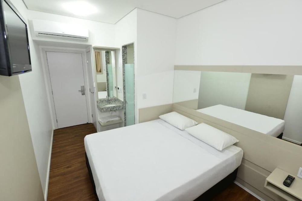 Hotel Panorama Economic 13/26