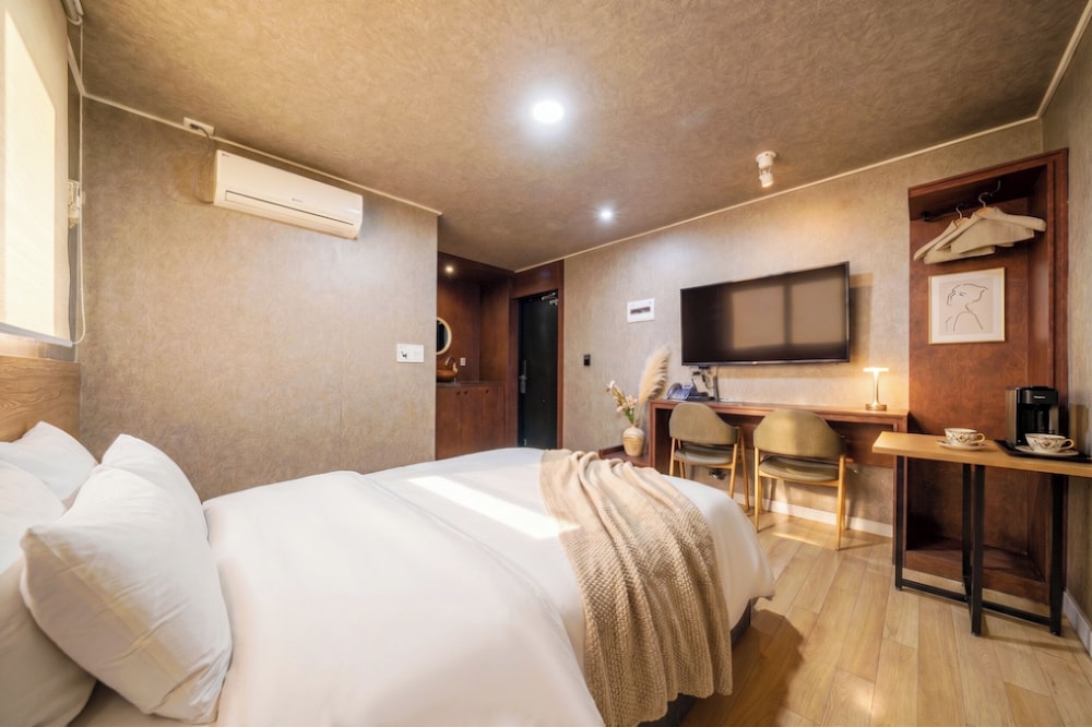 Malu Hotel 29/72