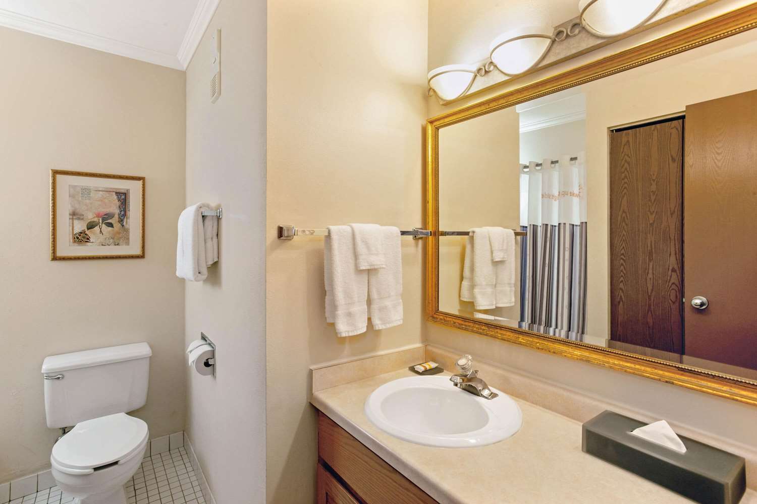 La Quinta Inn Suites By Wyndham Stevens Point 22/24