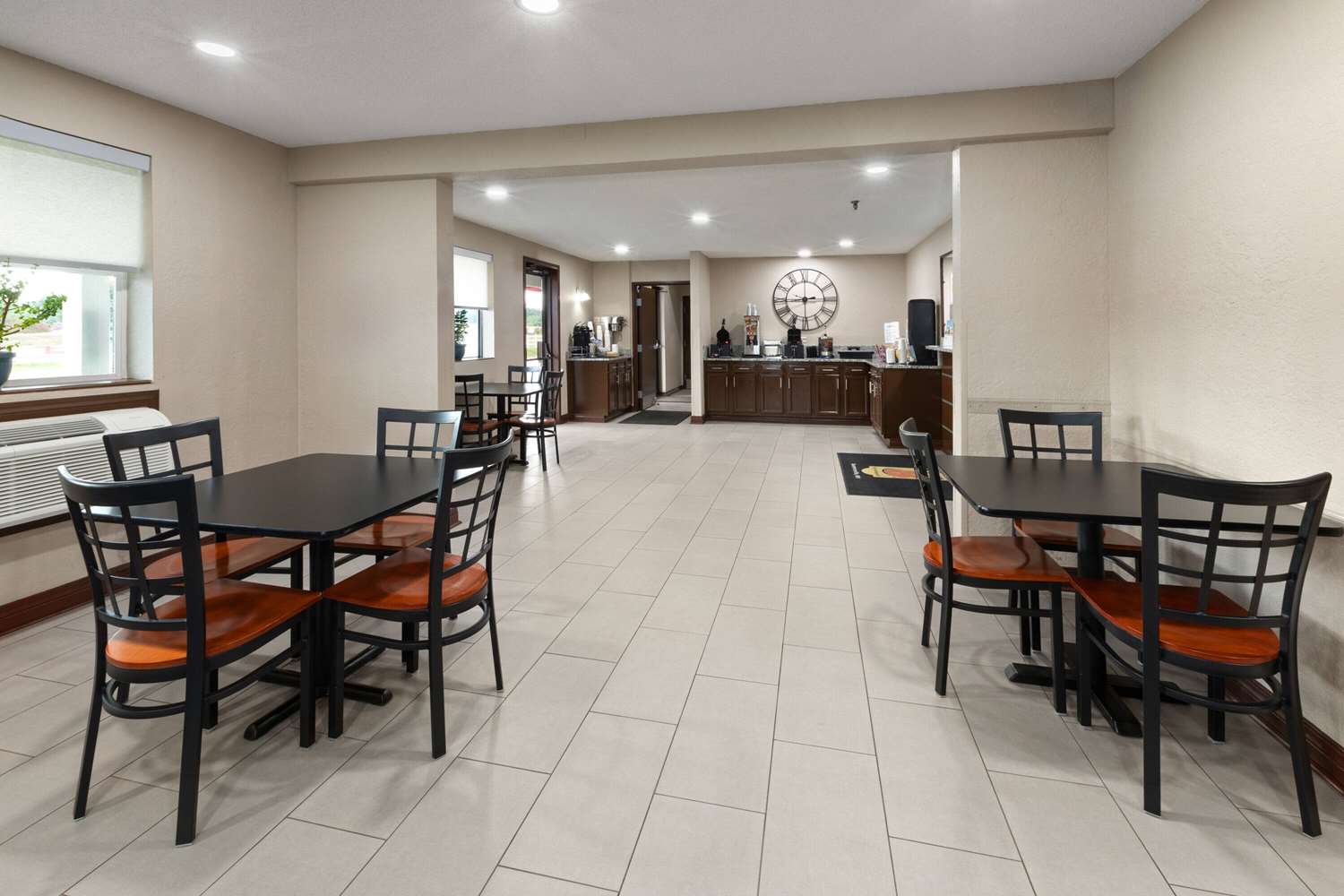 Super 8 By Wyndham Summersville 14/19
