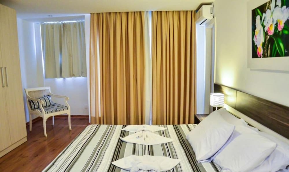 Athos Hotel 7/49