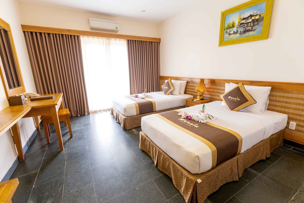 Sonata Resort & Spa 30/70